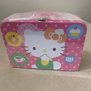 Brand New Hello Kitty Lunch Box